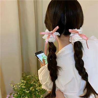 美女来了 海报